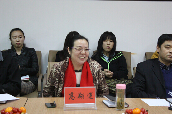 365英国上市公司官网师生座谈会顺利举行